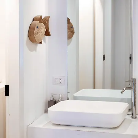 Corte Delle Rondini - Bymyhomeincomo Lägenhet