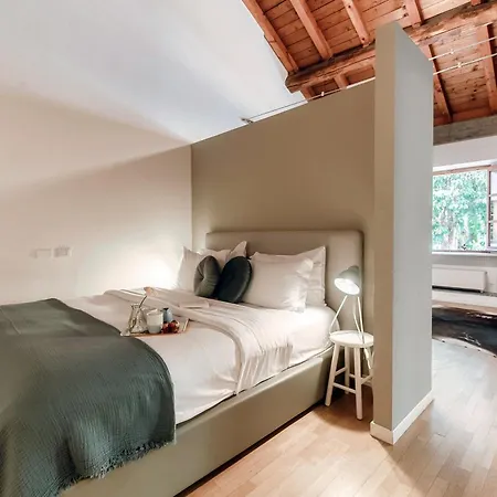 Corte Delle Rondini - Bymyhomeincomo アパート