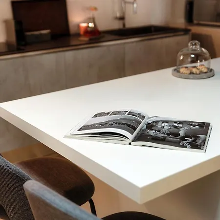 Corte Delle Rondini - Bymyhomeincomo アパート