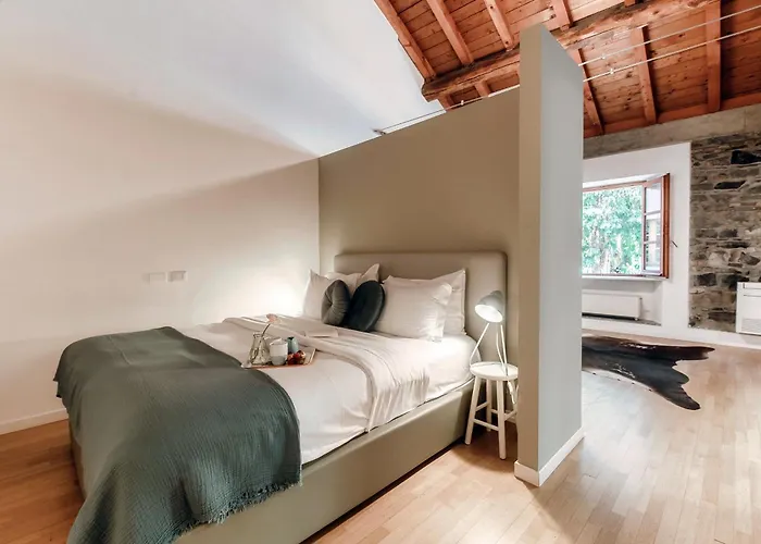 Corte Delle Rondini - Bymyhomeincomo Διαμέρισμα