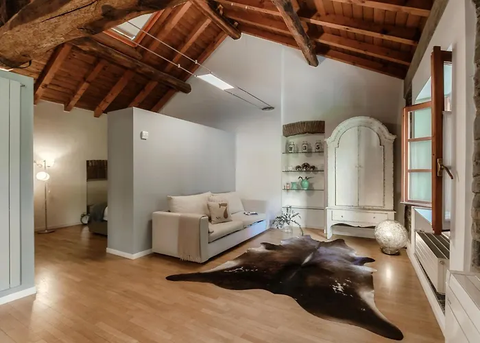 Corte Delle Rondini - Bymyhomeincomo Lejlighed *