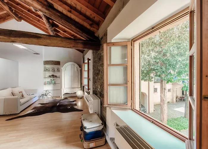 Διαμέρισμα Corte Delle Rondini - Bymyhomeincomo Όπως