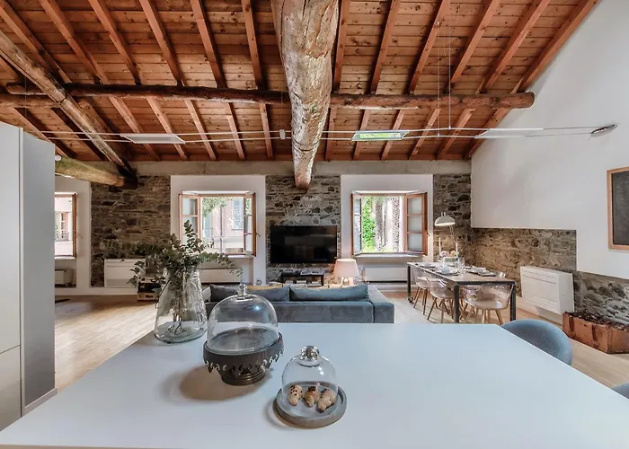 Corte Delle Rondini - Bymyhomeincomo Lejlighed *