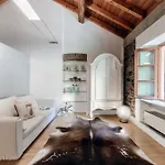 Apartamento Corte Delle Rondini - Bymyhomeincomo *