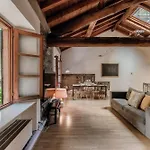 Corte Delle Rondini - Bymyhomeincomo Apartamento