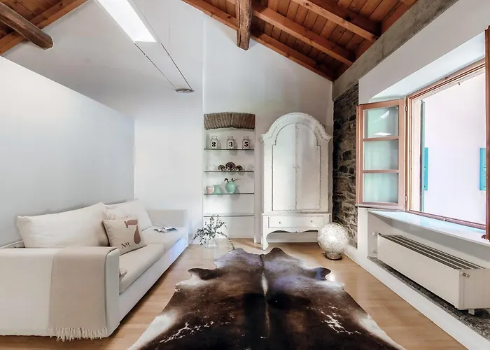 Appartement Corte Delle Rondini - Bymyhomeincomo *