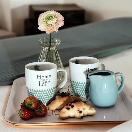 Corte Delle Rondini - Bymyhomeincomo *