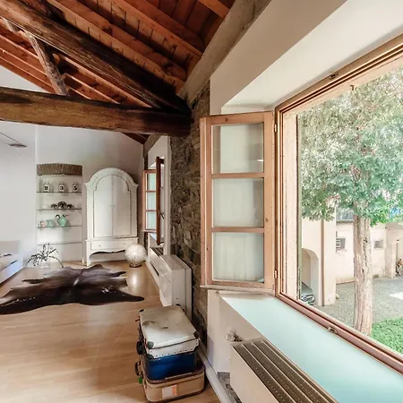 公寓 Corte Delle Rondini - Bymyhomeincomo 科莫